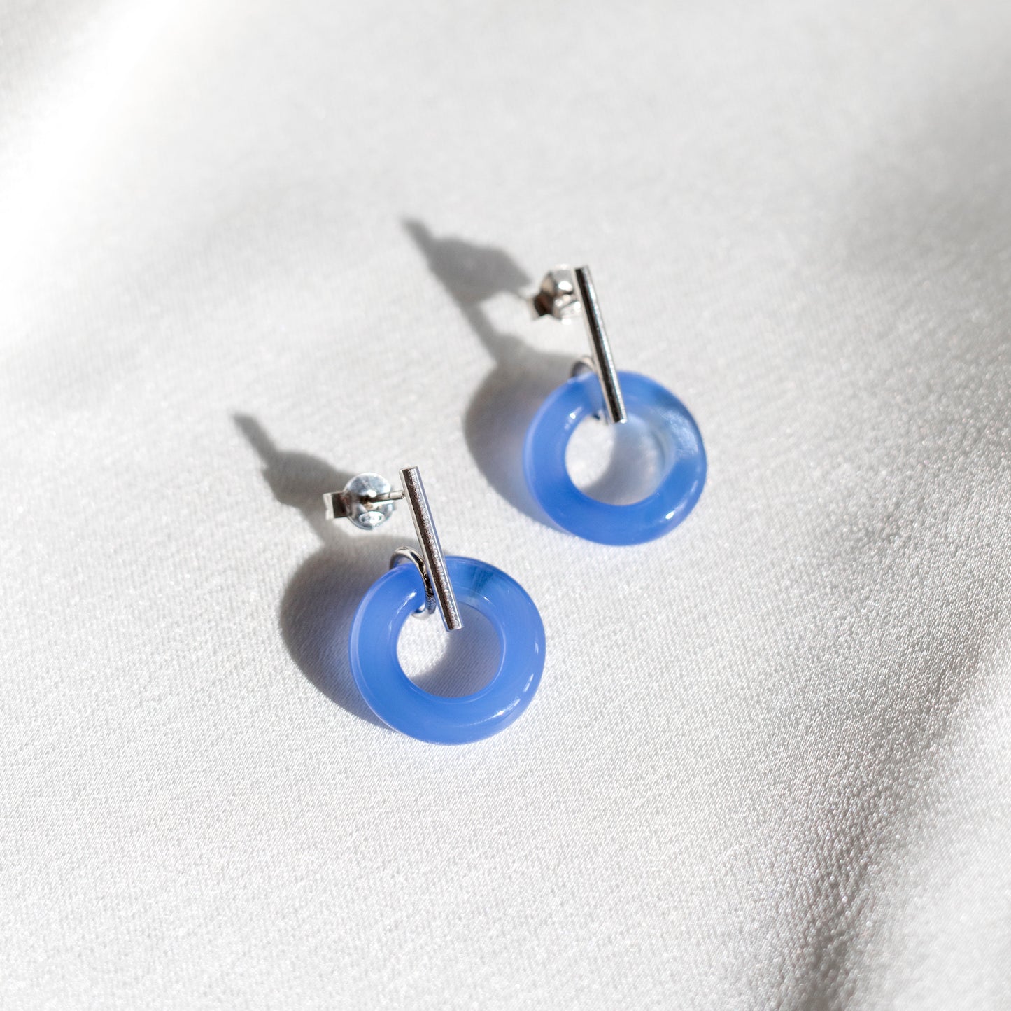 Emma earrings in bright blue